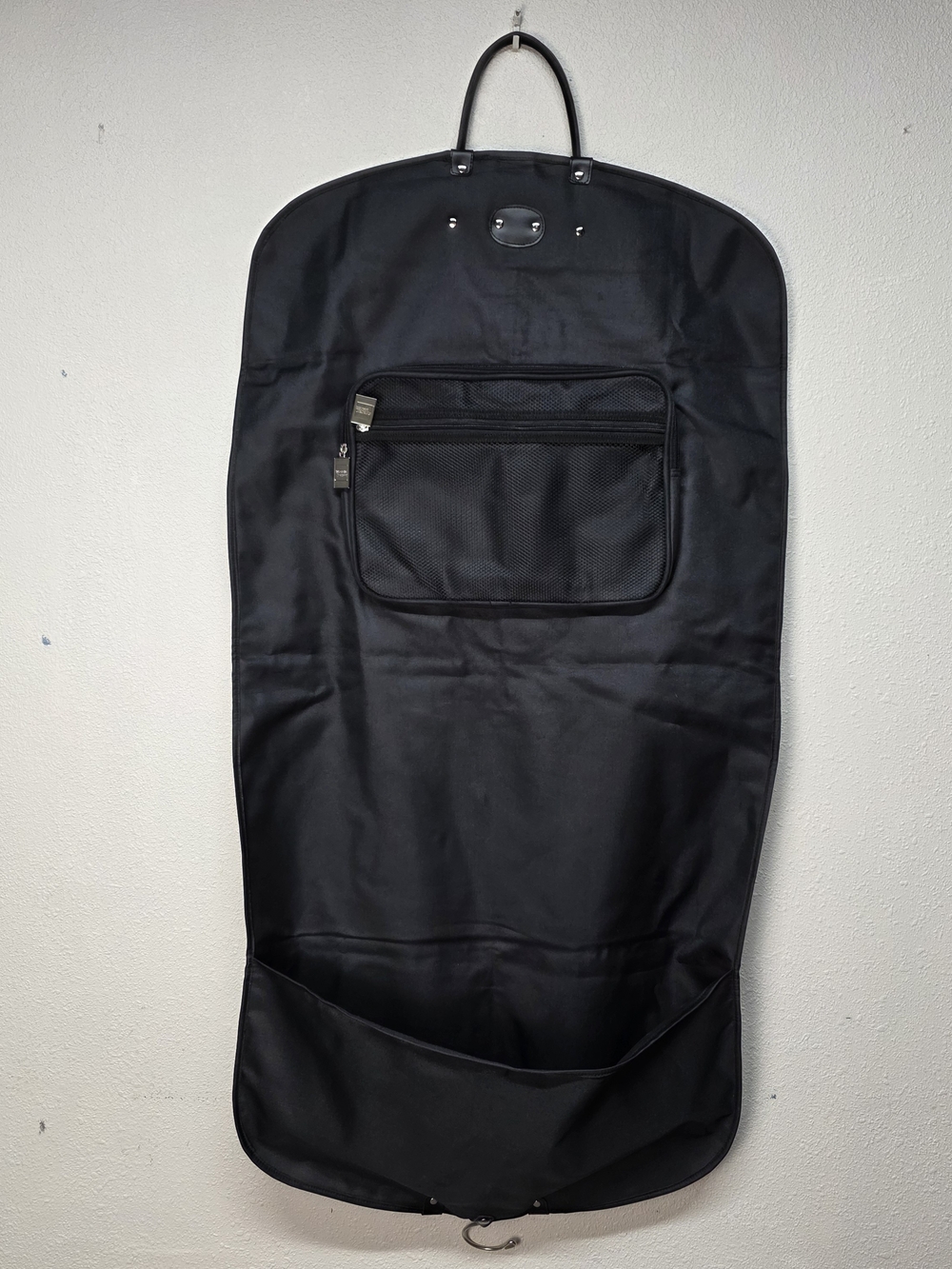 Classic Black Garment Bag With Zipper Front Pocket